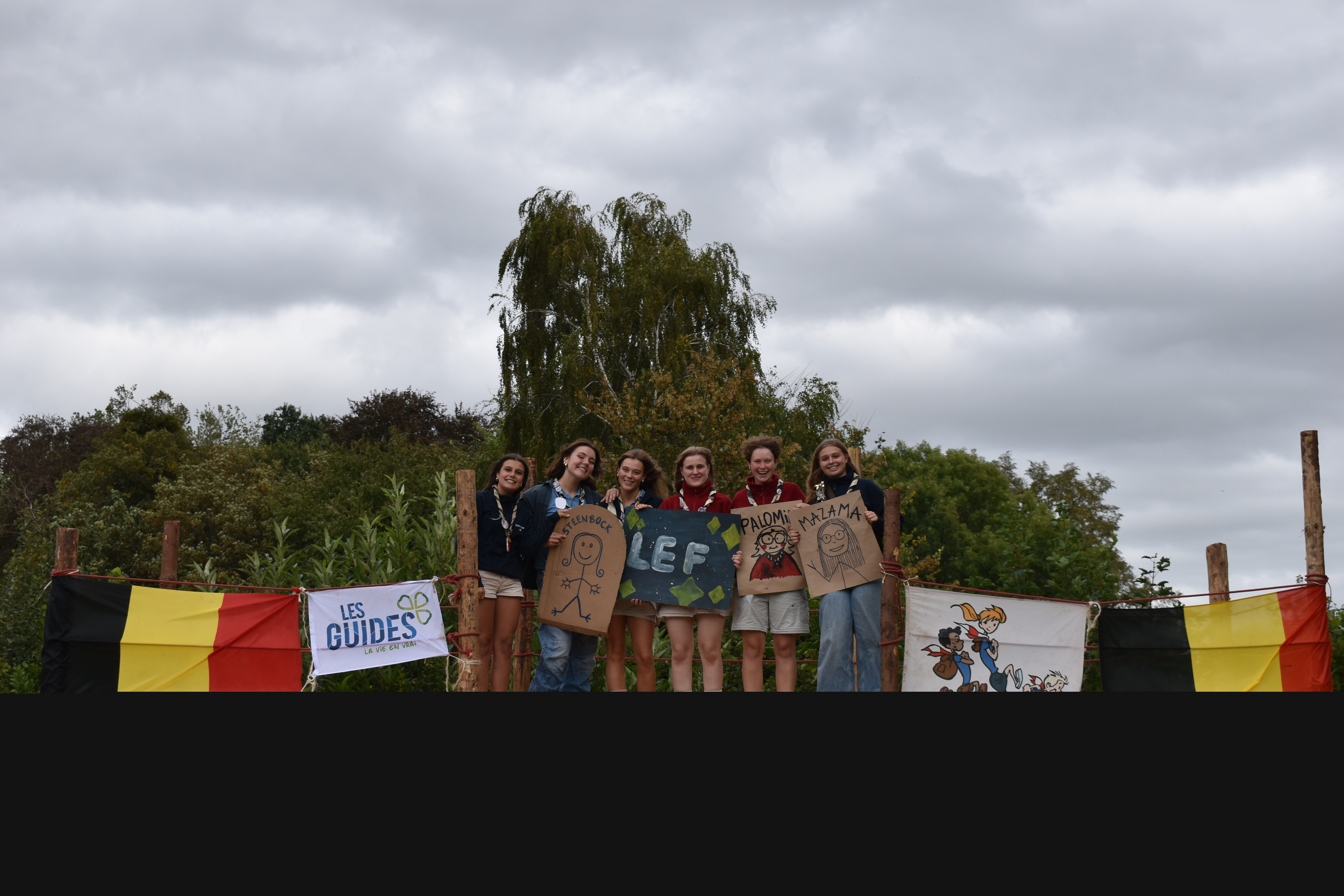 Photo de groupe — ETOILES FILANTES